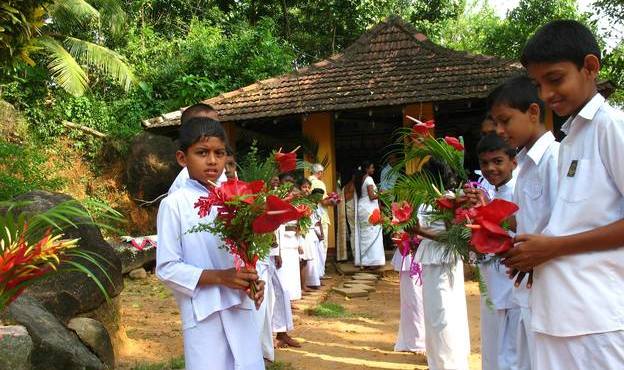 "Una Scuola in Sri Lanka"